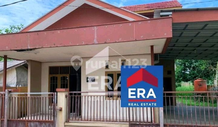 Rumah 2 Lantai Siap Huni Di Lingkungan Yang Asri , Tenang , Nyaman