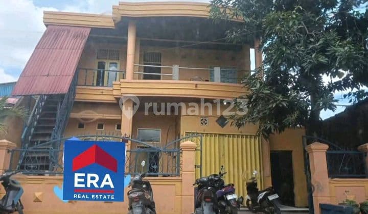 For Sale Kostdijual Cepat Kos Aktif 2 Lantai , Terletak Di Tengah Kota Samarinda, Bebas Banjir, Investasi Anti Rugi.jl. Nusantara I Samarinda