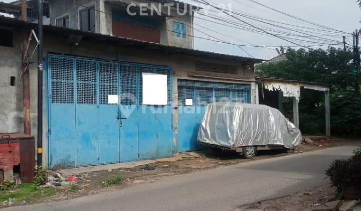 Gudang Strategis di Tengah Kota Tangerang