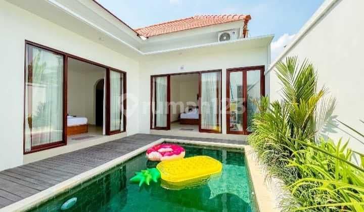 Private Pool Villa Full Furnished dengan Rooftop View Sawah Hijau - Pantai Nyanyi Tabanan