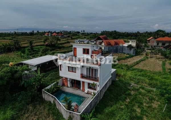 Sewa Villa Mewah 3 Kamar Keramas Gianyar