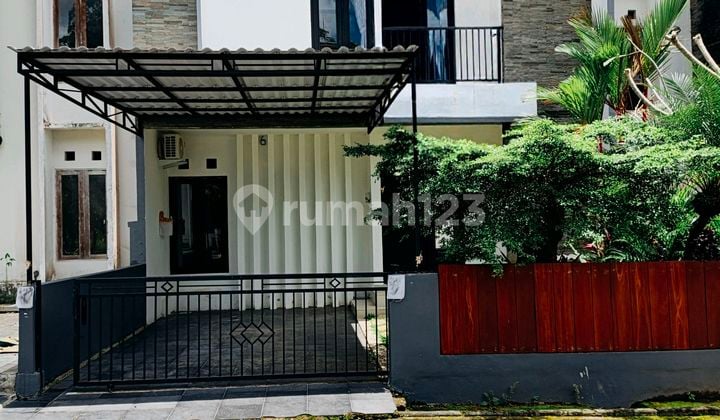 Rumah 2 Lantai Modern di Tabanan - Lingkungan Rapi & Aman