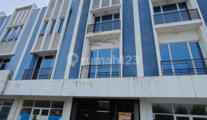 Ruko CSB Chelsea Blue 4 Lantai ( Pagar Hitam )