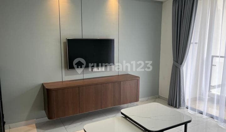 Right Next to Aeon! Rent a Furnished Sky House in BSD with 3 Bedrooms.