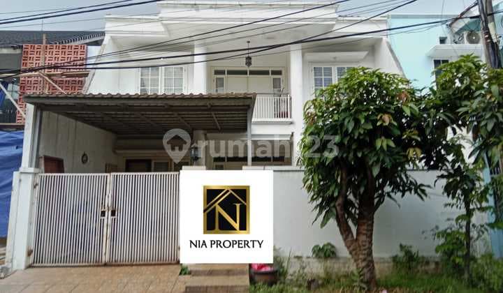 Ready-to-Occupy House in Taman Laguna Cibubur near Cibubur LRT