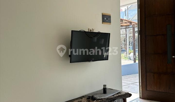 Rumah Cantik Cibubur Country sudah renovasi siap huni