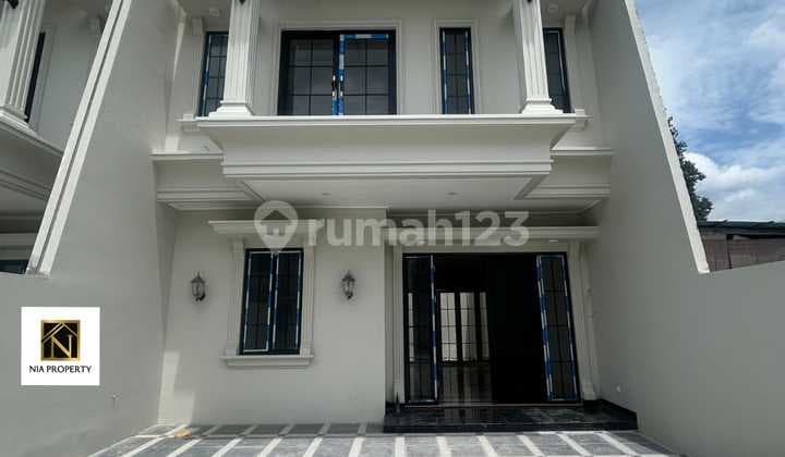 Rumah Baru Mewah Cibubur 2 Lantai Dalam Cluster Sangat Dekat dengan LRT Harjamukti