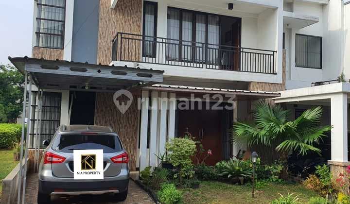 Rumah Cantik Hoek Kota Wisata Cibubur