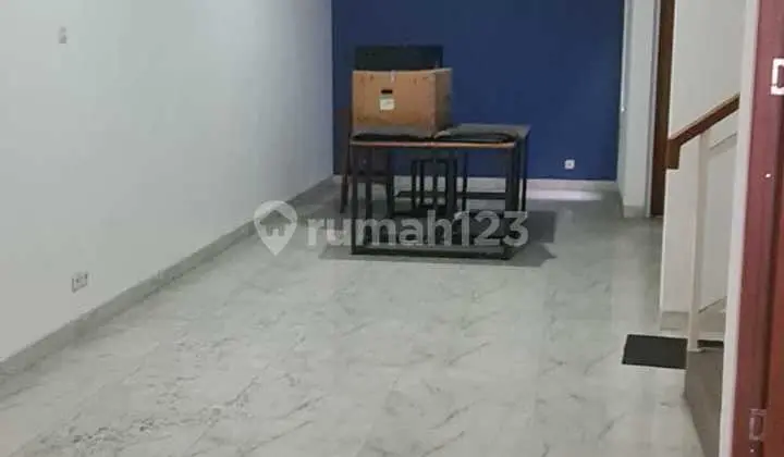 Rumah Modern Scandinavia Cibubur Residence