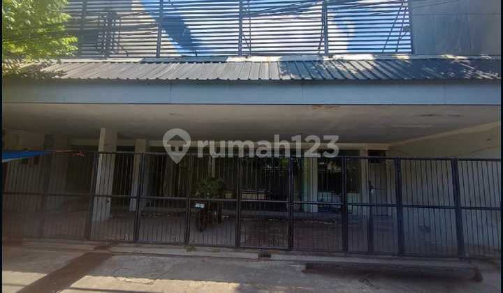 Disewakan Bangunan Komersial Strategis – Undaan Kulon, Surabaya