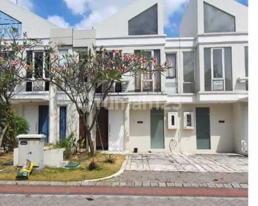 Rumah Grand Pakuwon di Jual Rugi Surabaya