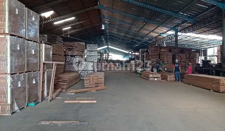 Disewakan/ Dijual Gudang Strategis di Sukodono, Sidoarjo