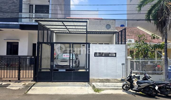 Dijual Rumah Rapih 6X17 di Janur Asri Kelapa Gading Siap Huni