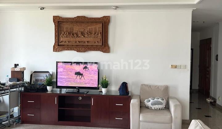 Apartemen Rapi Cityhome MOI Santa Monica Full Furnished Siap Huni