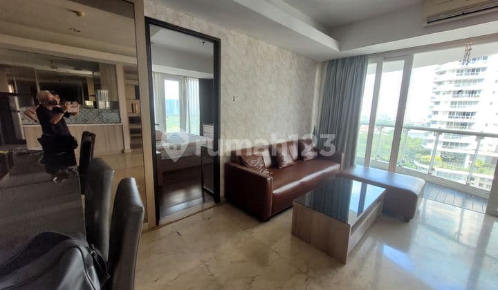Disewa Apt 2+1Br Royale Springhill di Kemayoran Prj Furnished