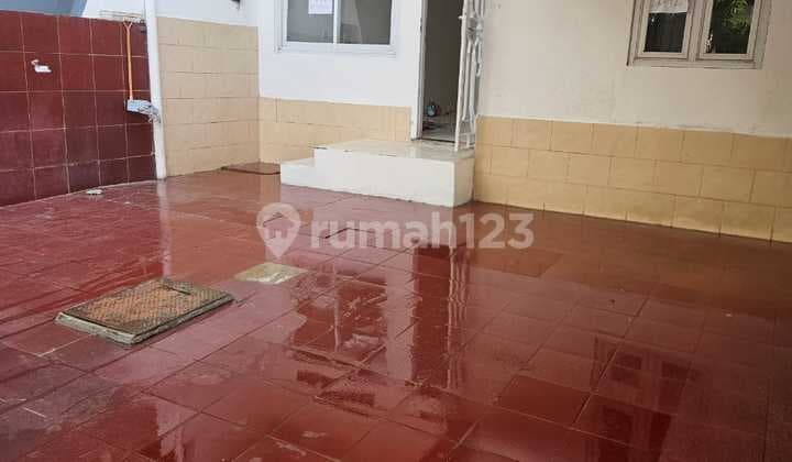 For Rent Cheap House 6X17 in Janur Kuning Kelapa Gading