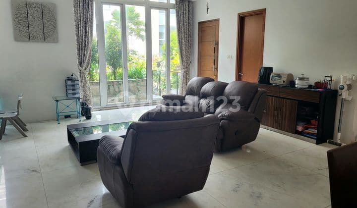 Dijual Cepat Rumah Springhill Townhouse 4Lt.di Kemayoran