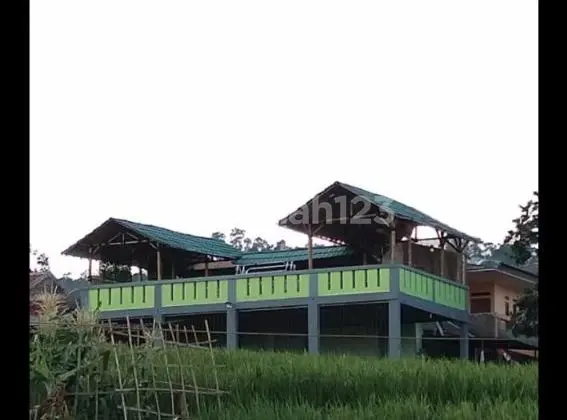 Dijual Rumah Semi Vila View Kota Bandung Cocok untuk Mengadakan Acara Daerah Ujungberung Bandung