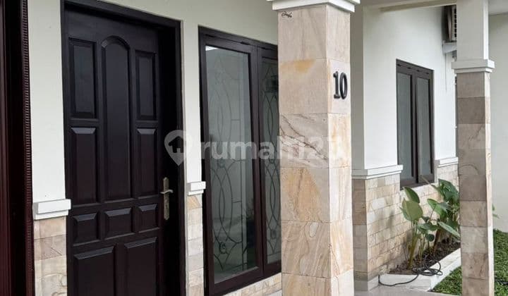 Rumah Bagus Strategis Jalan Damai Ngaglik Sleman