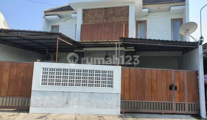 Rumah 2 Lantai Dekat Amikom Jih Pakuwon Mall Stadion Maguwoharjo