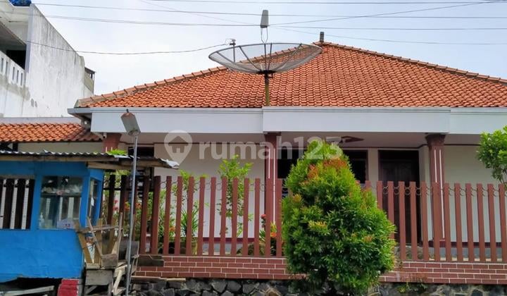 Rumah Semarang Barat Dekat Pusat Kota dan Bandara