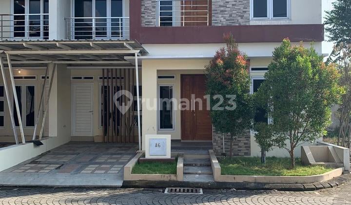 Rumah 2 Lantai Bagus Palagan Dekat Ugm Al Azhar Kuliner Sariharjo