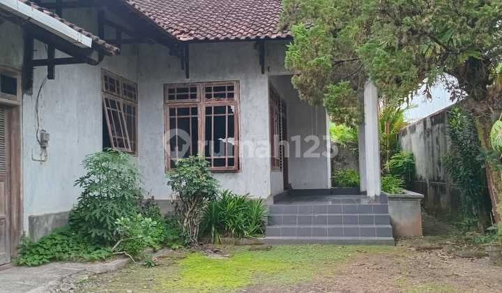 Rumah Strategis Dekat Ugm Uii Tugu Fasilitas Umum Jalan Kaliurang
