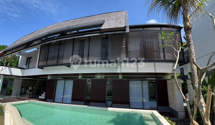 ✨ Luxury 5-bedroom Villa In Prime Canggu - High Investment Potential Near La Brisa!