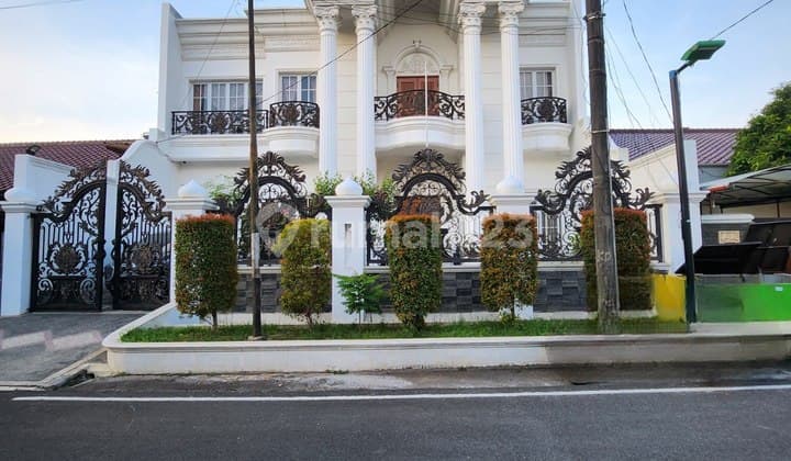 Rumah Mewah Siap Huni Di Billymoon Pondok Kelapa Jakarta Timur