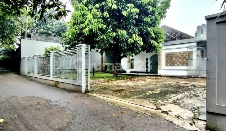 Rumah Dengan Tanah Yang Luas Strategis Di Harjamukri Depok
