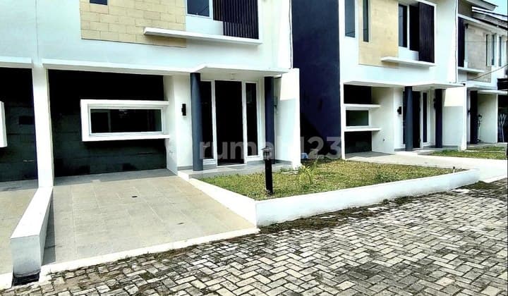 Rumah Baru Siap Huni Strategis Di Jatisampurna Bekasi