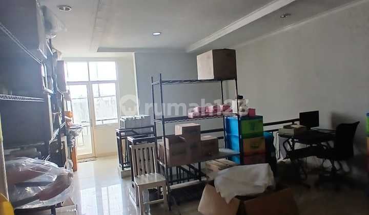 Dijual Ruko Siap Huni di Jl Boulevard Gading Serpong