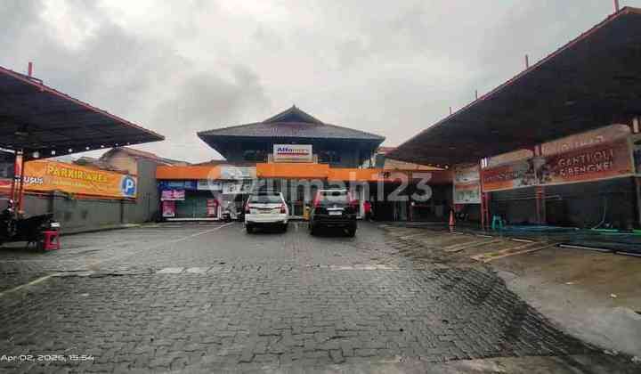 Dijual Tempat Usaha di Mainroad Surapati Bandung
