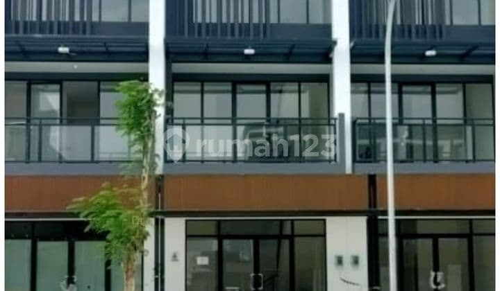 Disewaka Ruko Strategis Di Hampton Promenade Gading Serpong