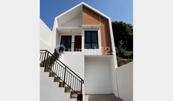 Rumah Baru 1 Lantai Minimalis di Komplek Girimande, Strategis!