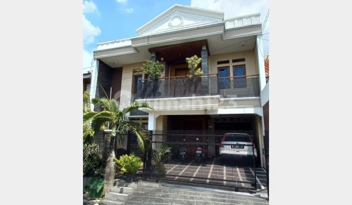 Rumah Megah 3 Lantai Siap Huni di Ujungberung Indah, Dkt Antapani