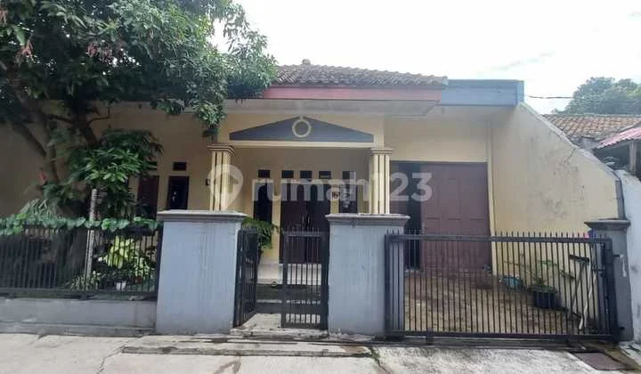 Dijual Rumah Dalam Komplek Lama, Maleber, Bandung