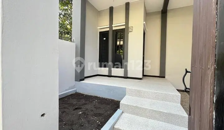 Rumah Minimalis Siap Huni di Kavling DPRD Ciwaruga