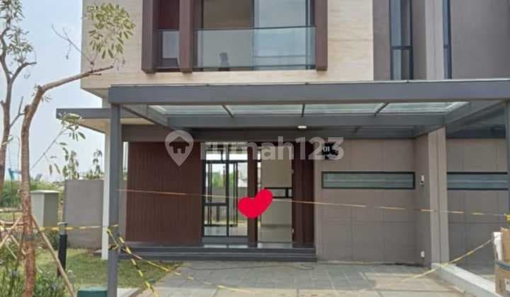 Rumah 2 Lantai di Cluster Fashagriya Podomoro Park