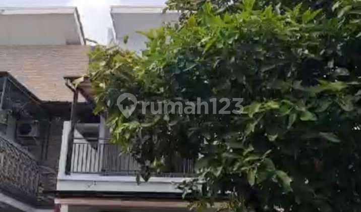 Rumah 2 Lantai Cantik di Cibubur Mansion Cileungsi Bogor