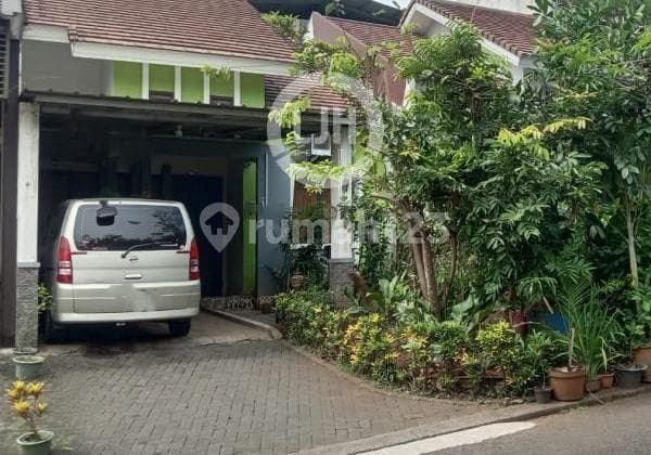 Rumah Mungil Cocok untuk Keluarga Kecil di Legenda Wisata Cibubur