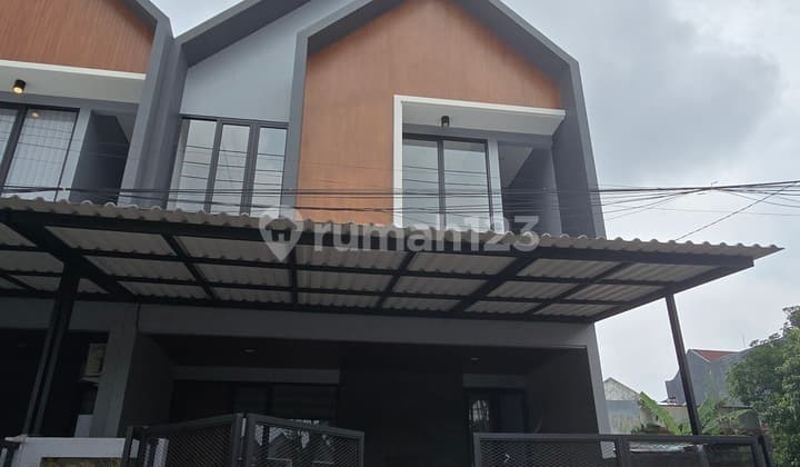 Rumah Baru 2 Lantai Area Manyar Lihat Pasti Suka