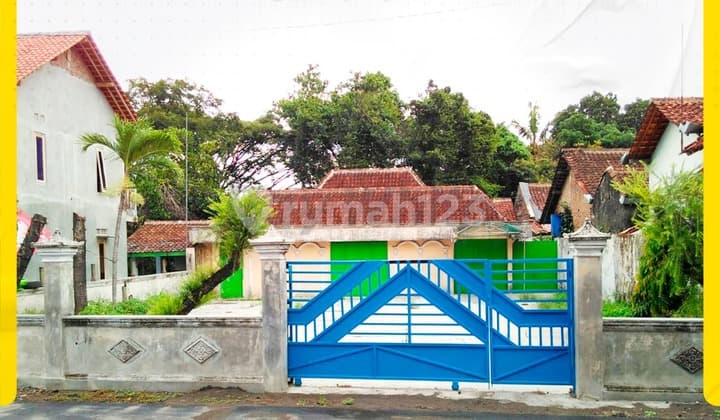 Dijual Rumah Halaman Luas Harga "Tanah" di Dlimas Ceper Klaten