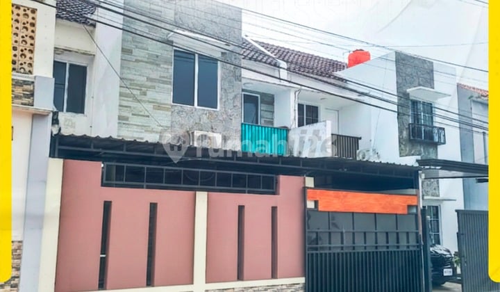 Disewakan Rumah 2 Lantai Modern Minimalis di Blulukan Colomadu