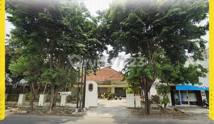 Dijual Rumah Luas Bisa Untuk Usaha di Jl. K.H Samanhudi, Laweyan Solo