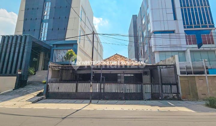 Rumah Kost Bangunan Lama di Kramat Jakarta Pusat Cocok Untuk Investasi