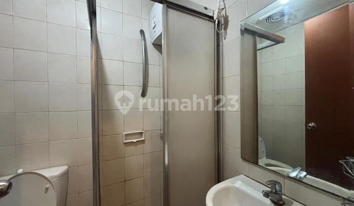 Di Sewakan Apartemen Thamrin Residences Semi Furnished