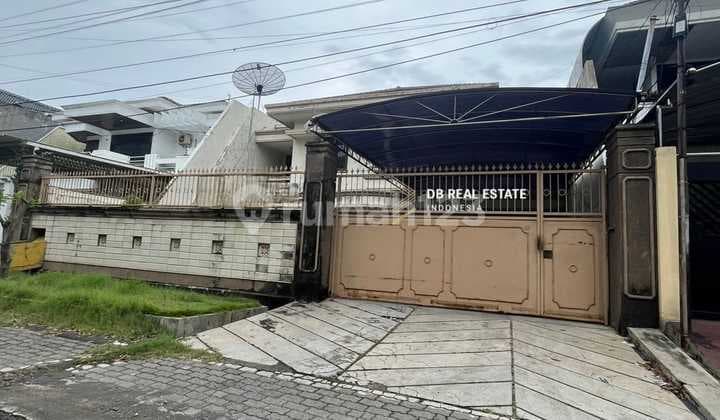 Jual Rumah Second Road Dharmahusada Surabaya Timur