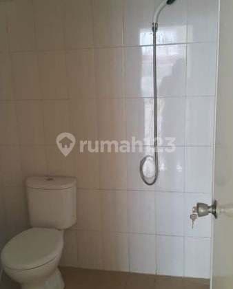 Dijual Ruko 3 Lantai di Iman Bonjol