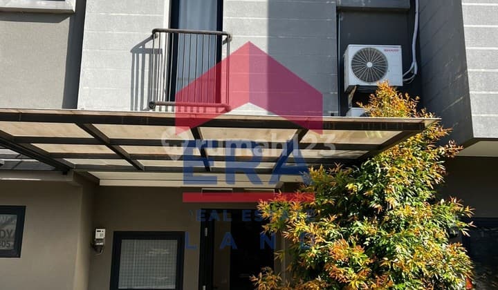 Rumah, 2 Lantai, HGB, di Araya